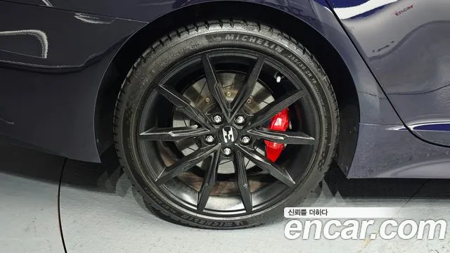 Kia Stinger, фото 17