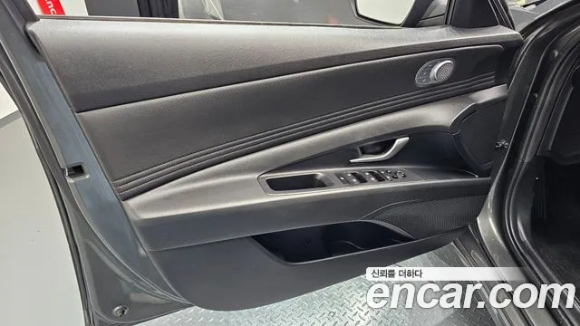 Hyundai Elantra, фото 11