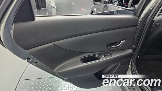 Hyundai Elantra, фото 8
