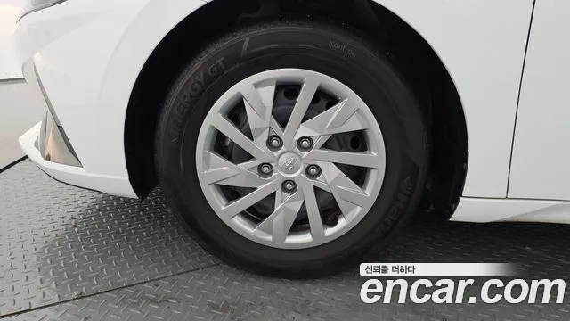 Hyundai Elantra, фото 7