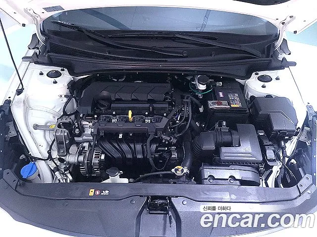 Hyundai Elantra, фото 8