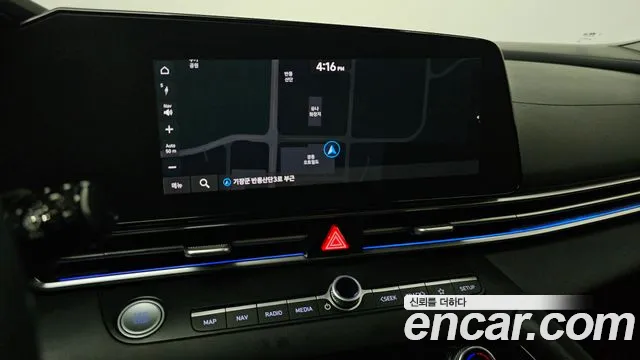 Hyundai Elantra Hybrid, фото 16
