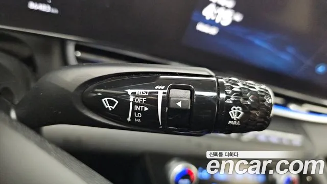Hyundai Elantra Hybrid, фото 31