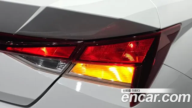 Hyundai Elantra, фото 3