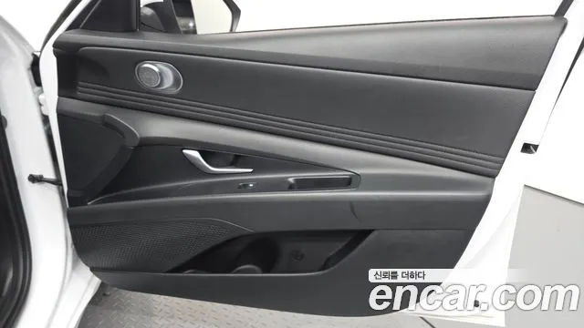 Hyundai Elantra, фото 27
