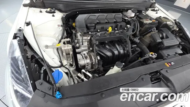 Hyundai Elantra, фото 5