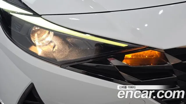 Hyundai Elantra, фото 9