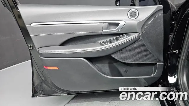 Hyundai Sonata Hybrid, фото 8