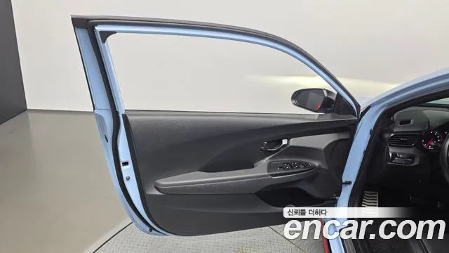 Hyundai Veloster, фото 10