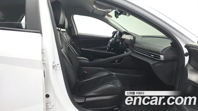 Hyundai Elantra, фото 11