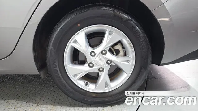 Hyundai Elantra, фото 20