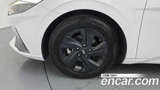 Hyundai Elantra, фото 3