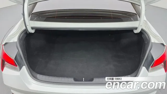 Hyundai Elantra, фото 4