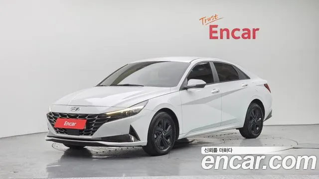 Hyundai Elantra, фото 1