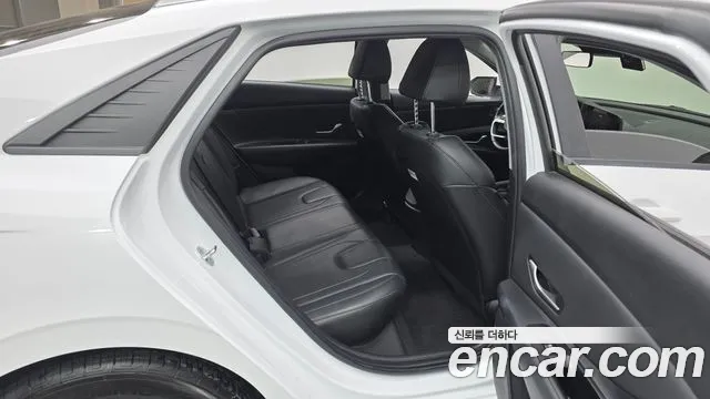 Hyundai Elantra, фото 9