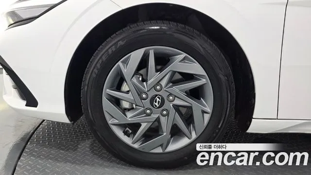 Hyundai Elantra, фото 22