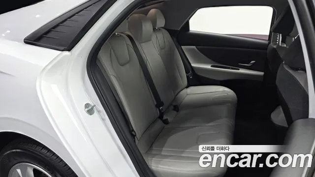 Hyundai Elantra, фото 19