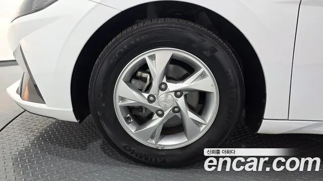 Hyundai Elantra, фото 28
