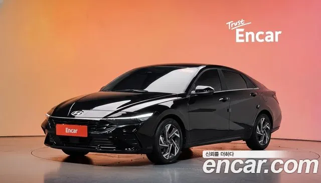 Hyundai Elantra, фото 1