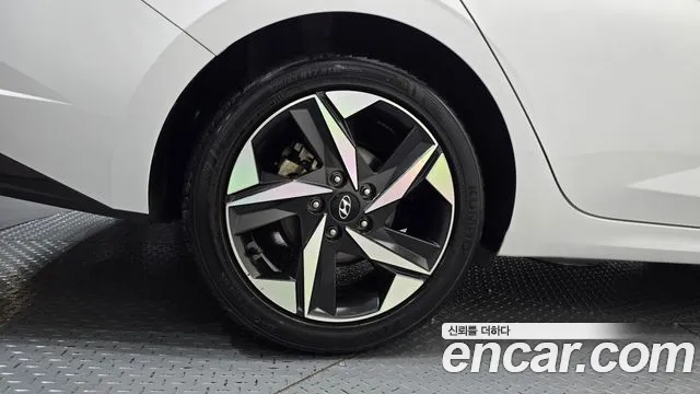 Hyundai Elantra, фото 18
