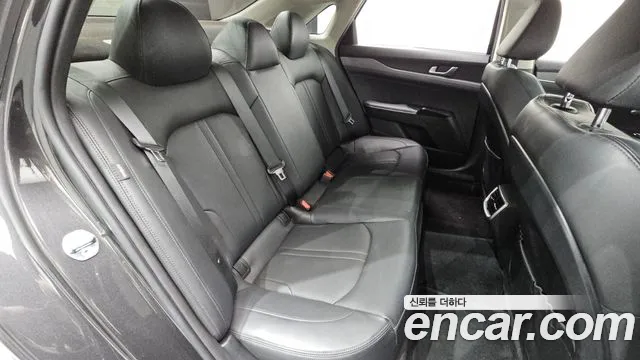 Kia K5, фото 8