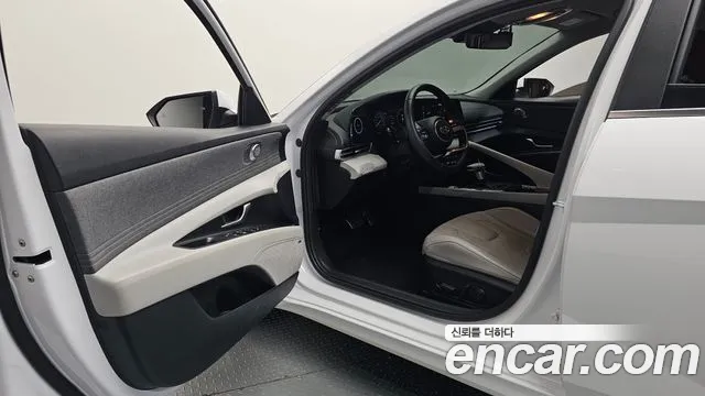 Hyundai Elantra, фото 19