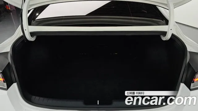 Hyundai Elantra, фото 12