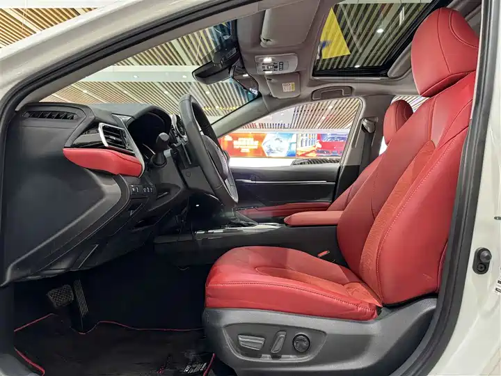 Toyota Camry, фото 7