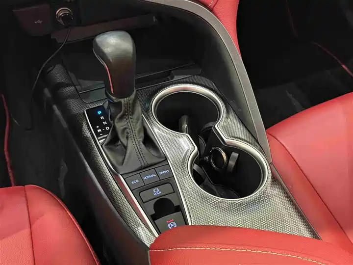 Toyota Camry, фото 12