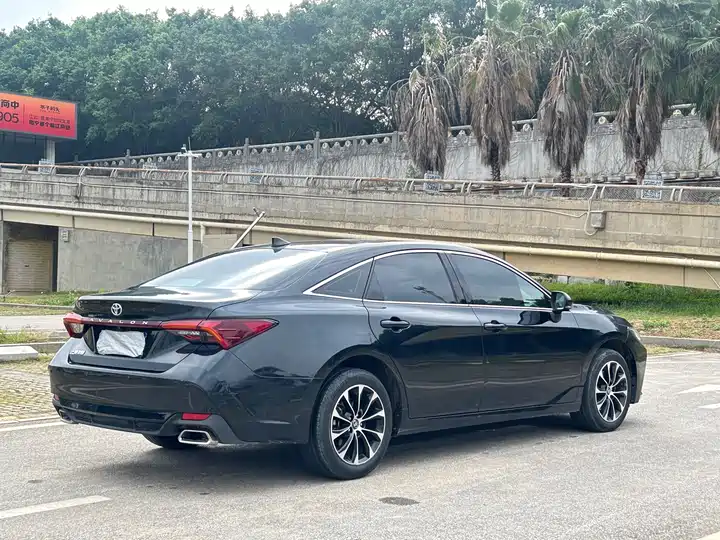 Toyota Avalon, фото 5