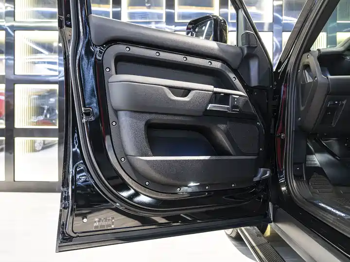 Land Rover Defender, фото 14
