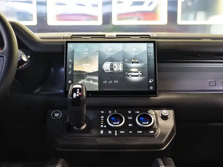 Land Rover Defender, фото 16