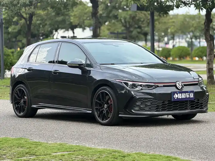 Volkswagen Golf GTI, фото 3