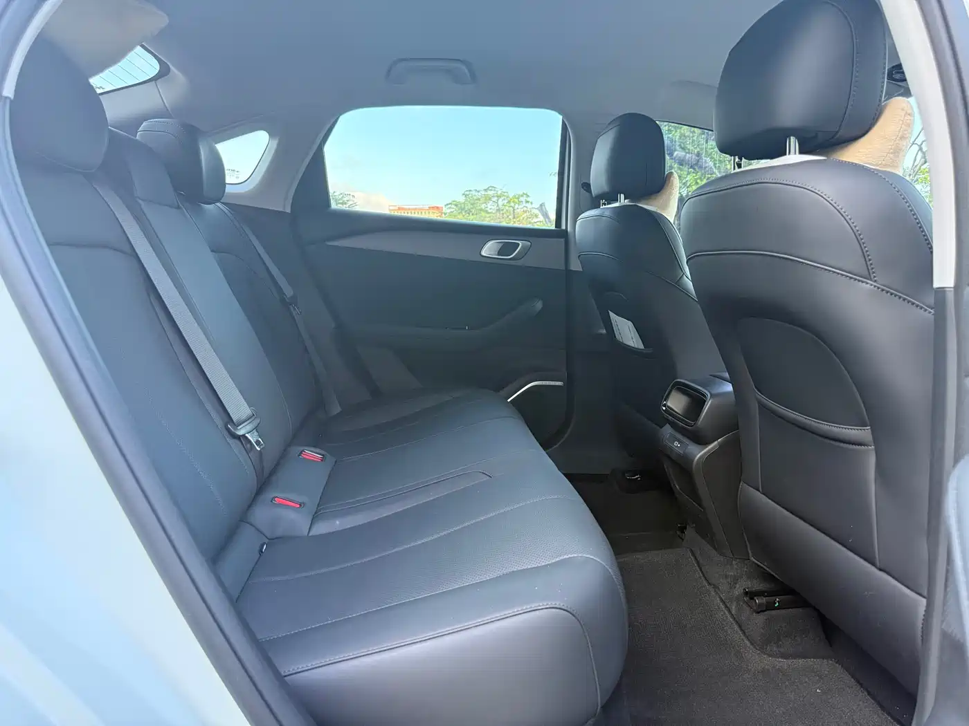 Geely Emgrand, фото 11