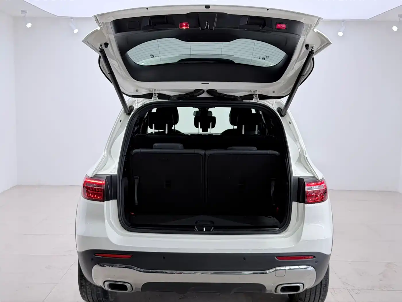 Mercedes-Benz GLB, фото 14