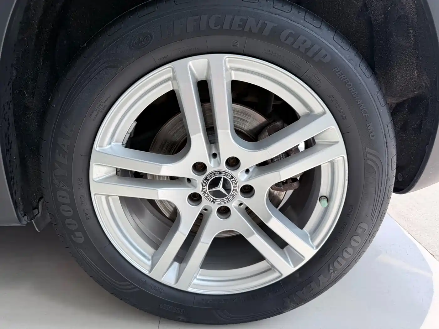 Mercedes-Benz GLB, фото 15