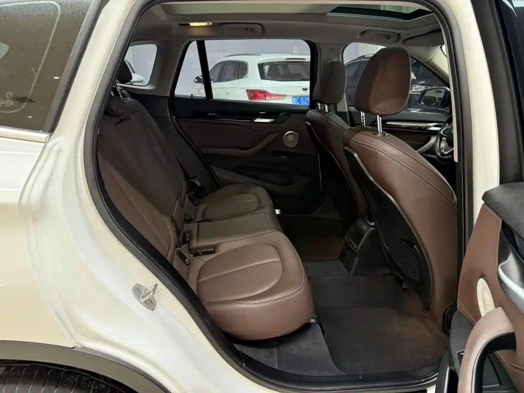 BMW X1, фото 21