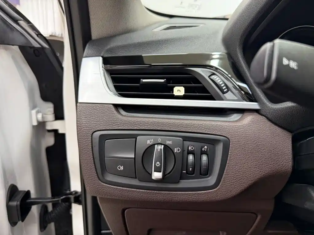 BMW X1, фото 9