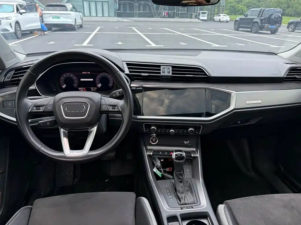 Audi Q3, фото 15