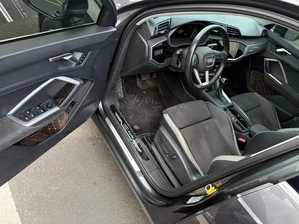 Audi Q3, фото 7