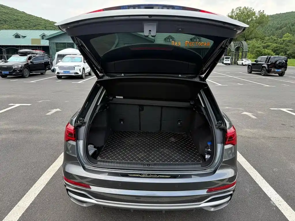 Audi Q3, фото 9