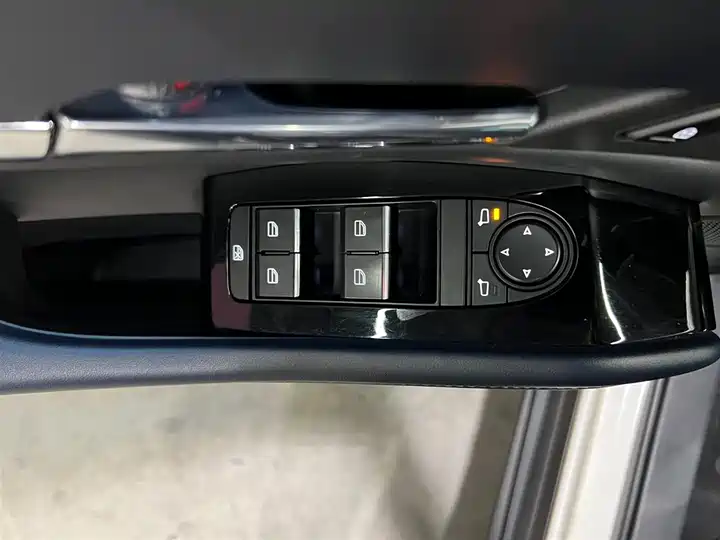 Mazda CX-30, фото 9