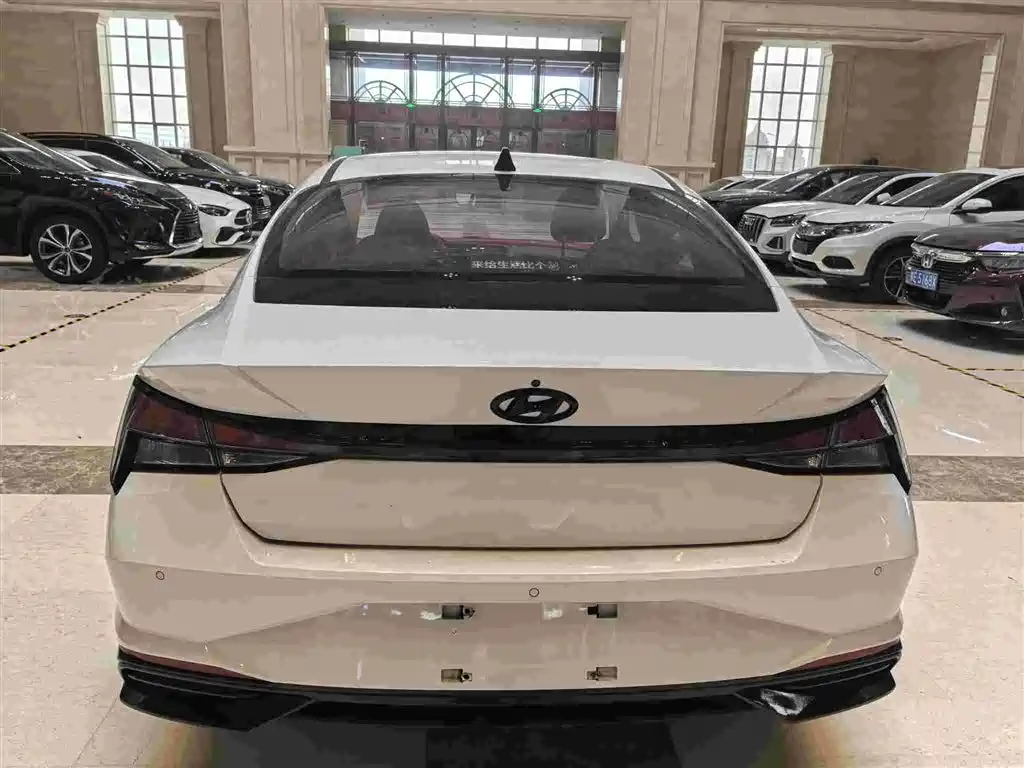 Hyundai Elantra, фото 4
