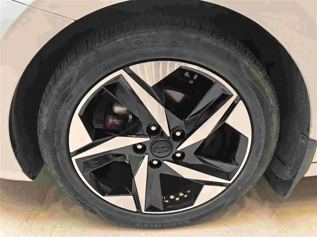 Hyundai Elantra, фото 14