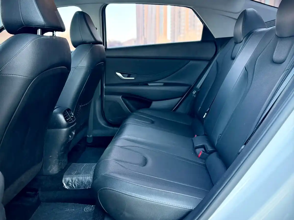 Hyundai Elantra, фото 3