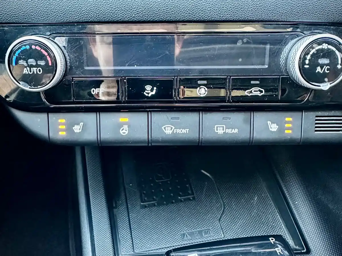 Hyundai Elantra, фото 12