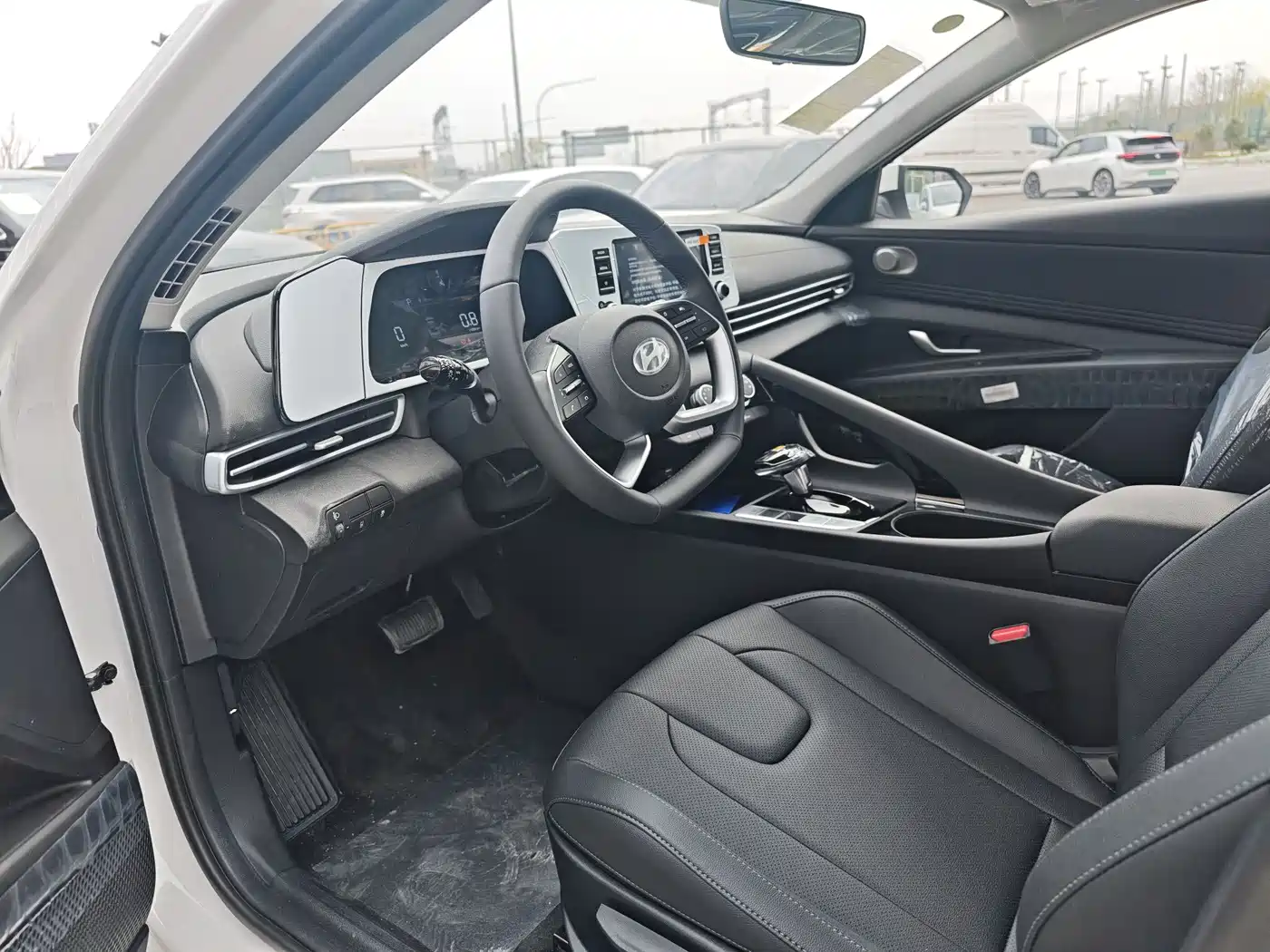 Hyundai Elantra, фото 13