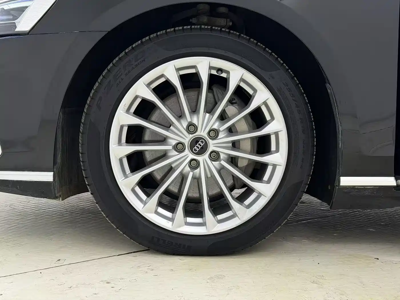 Audi A8, фото 17