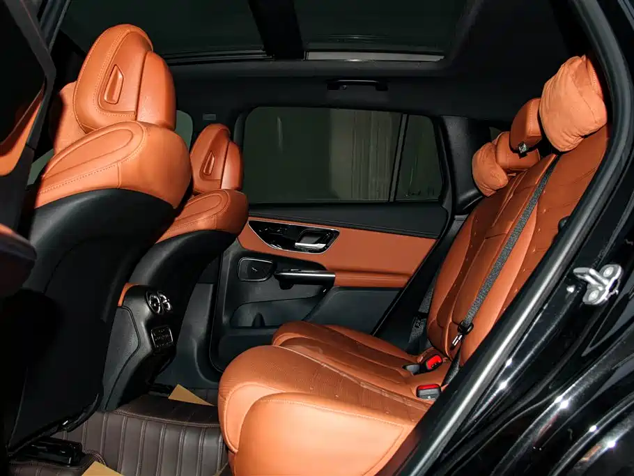 Mercedes-Benz GLC, фото 20