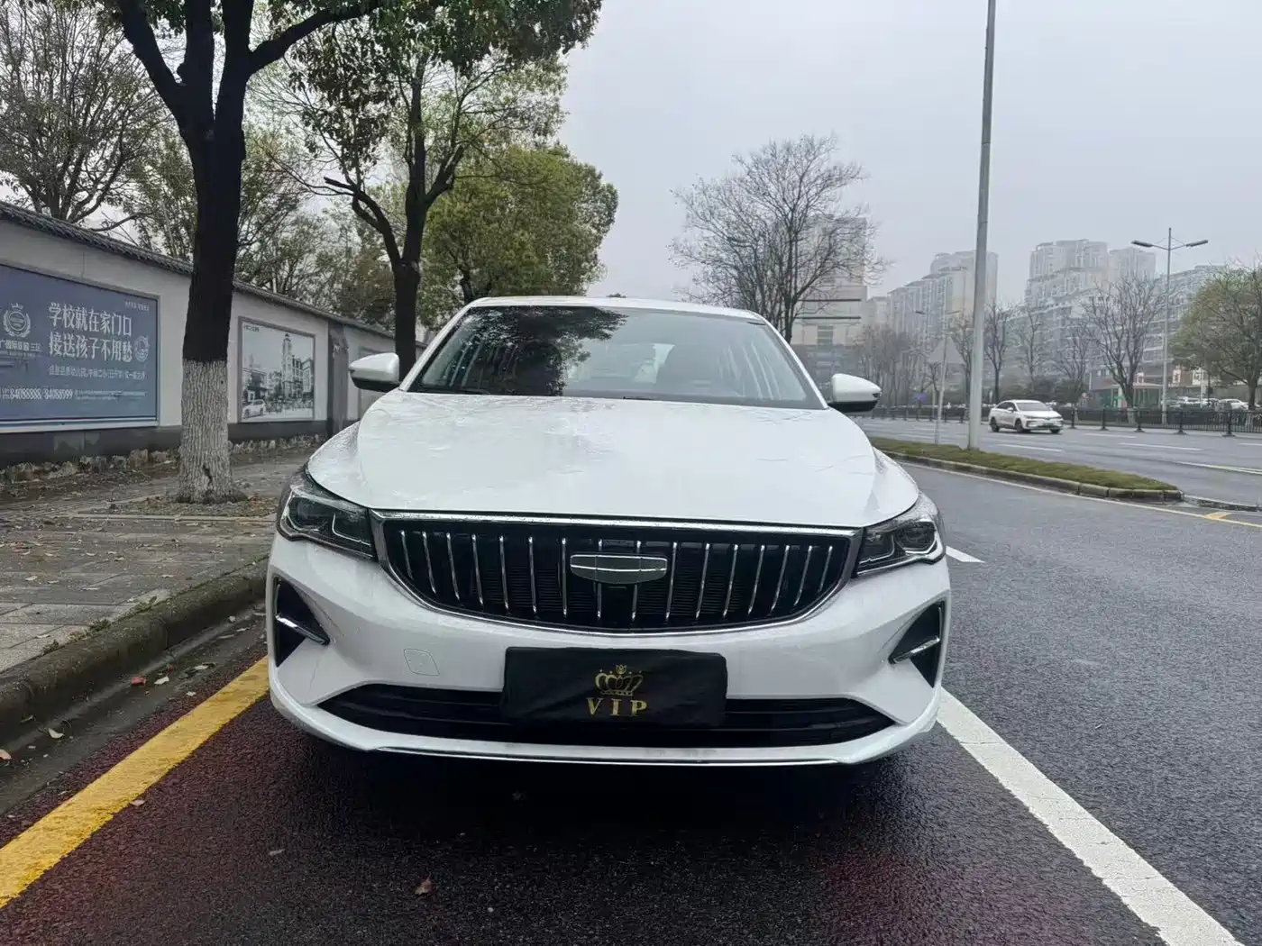 Geely Emgrand, фото 2